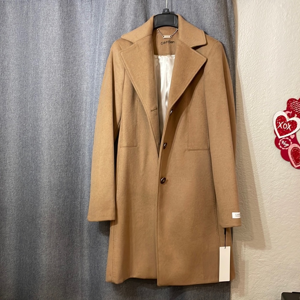 BNWT Womens Calvin Klein Wool Cashmere Blend Walking coat in camel size 2